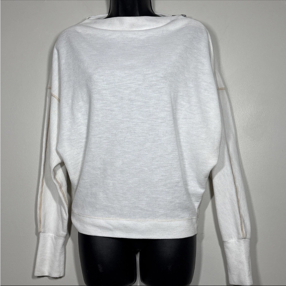 Free People M We The Free Ivory Thermal SHirt top sweatshirt Nikala Zip Shoulder